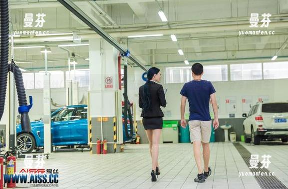 AISS爱丝(黄金版) - 丝袜+街道=亚美依的美图奇景：分享如何生存！