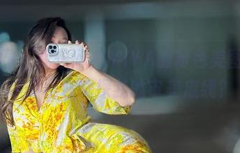 微密圈 – 我想问，MIYA的粉色美图更新是不是在试探我的审美底线？