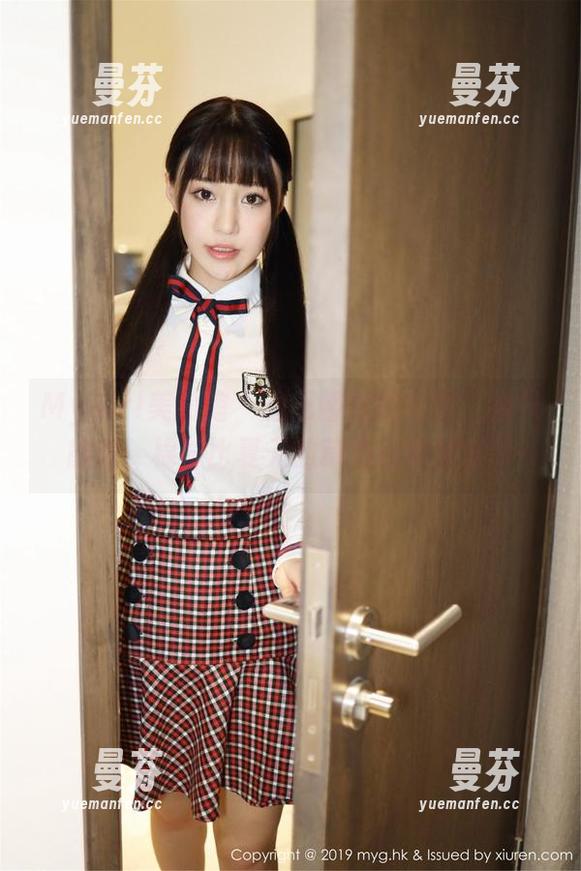 MyGirl美媛馆-王馨瑶 MyGirl美媛馆 - 这王馨瑶的写真,我只能说,棉袜比夏天的草地还要柔软。