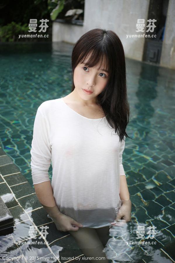 MyGirl美媛馆 - 摄影师镜头捕捉：当黄乐然遇上泳池，最新照片竟然成了“洗澡小天使”！