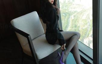 微密圈 – Sia不吃鱼？猫眼看人心：原图和下载得抓紧，不然会被短裙闪躲！