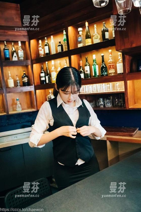 这套图果然不一般，Sonson(손손)的“披萨女孩”让人别有一番滋味！