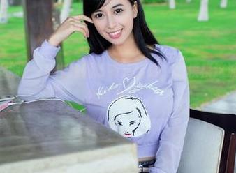 TuiGirl推女郎 – JK作品就该有点活力，梁棋棋这波敢突破传统我给满分！