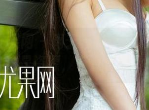 UGirls尤果网 – 周于希的天台风光：别说这是资源，有点贵啊！