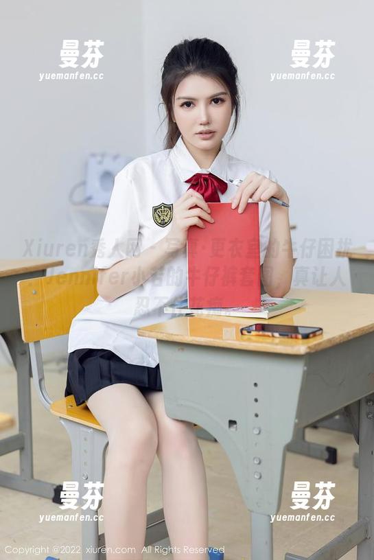 Xiuren秀人网 - 写真·更衣室的牛仔困扰：Jennifer小若的牛仔裤套图，真让人忍不住花痴。