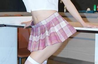 Xiuren秀人网 – 古月小同学的运动会：网盘里的动态姿态！