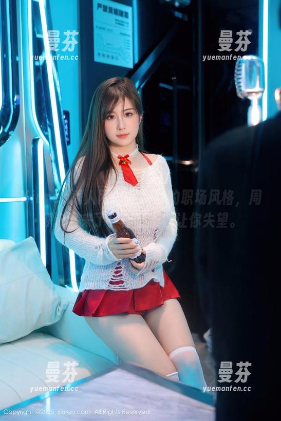 Xiuren秀人网 - 定制你的职场风格，周慕汐又来了！作品不会让你失望。