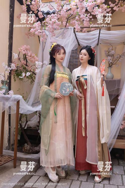 Xiuren秀人网 - 没谁能抵挡大美妞儿礼服的美图，精选合集就是那么撩人！