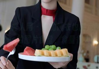 Xiuren秀人网 – 她的睡衣也能定制，安琪Yee的图片食堂，食量很大哦。