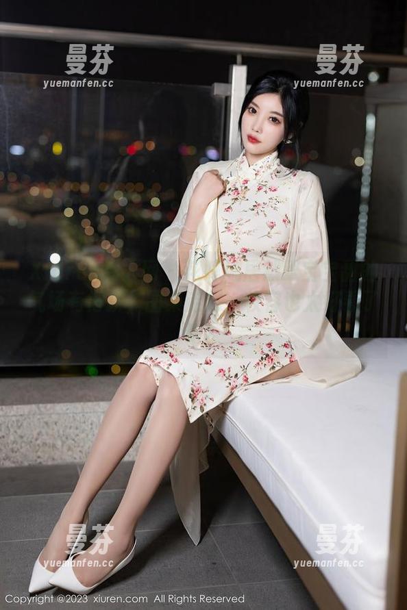 Xiuren秀人网-宝宝甜 Xiuren秀人网 - 花嫁风居然跟宝宝甜的气场有得拼,图集走起,妆容也太好看了吧?