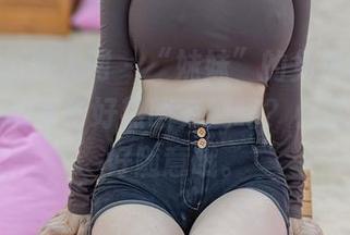 Xiuren秀人网 – “妹妹”的免费图集来了，你们准备好热眼旁观吗？小逗逗真的好随意哦。