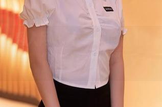 Xiuren秀人网 – 不一样的优雅，礼服合集：看，“想做你的猫”又来了！