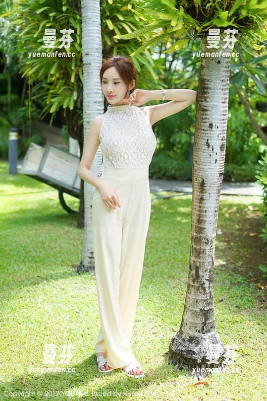 YouMi尤蜜荟 - 心妍小公主的白色写真集：精选，明明可以更色却选择了优雅
