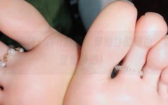 微密圈 – 来聊聊YuYu超甜丫穿婚纱的理由，以及她的壁纸梦想！