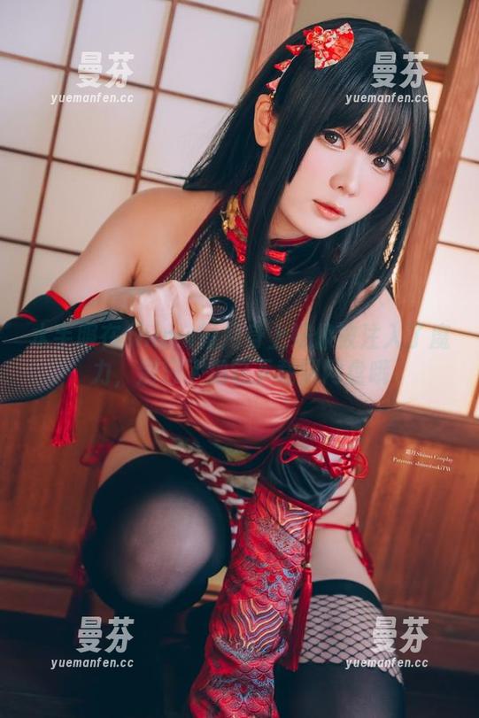水手服在shimo霜月身上好像被注入了魔力，别忘了把它下载到网盘哦