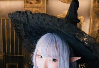 原图观察日记：透过サク(saku)的Fantia2021年小窗户