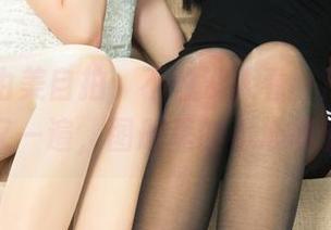 丽柜 – 由美自拍，不怕没人看，原图刷了一遍又一遍，图册里的小心机满分！