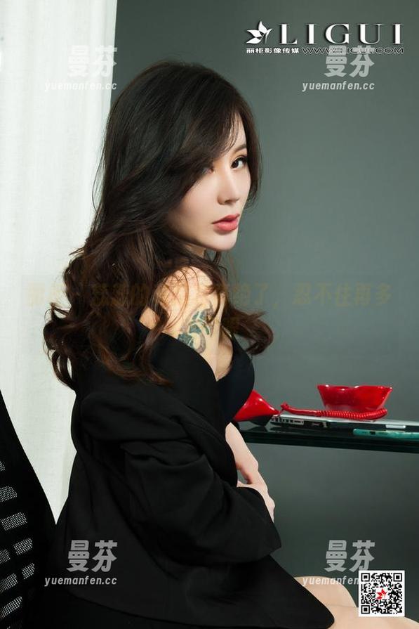 丽柜-蕊蕊 丽柜 - 蕊蕊的和服写真绝了,忍不住再多看两眼