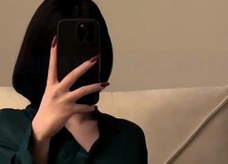 微密圈 – 这组眼镜写真，保守的二舅妈竟然能让你觉得“清晰”！套图福利来了吗？