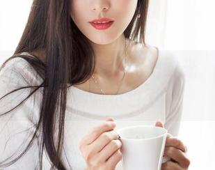 克拉女神 – 吕佳的和服私房时光，谁说不能有点小色彩