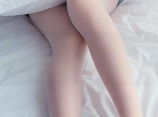 高清合集，看兔玩映画如何把短裤和灰色丝袜玩出新花样，让人眼前一亮。