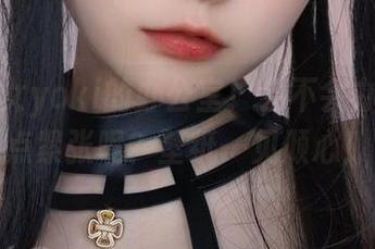 发条少女yoki的办公室！会不会办公都有点紧张呢？壁纸一见倾心！