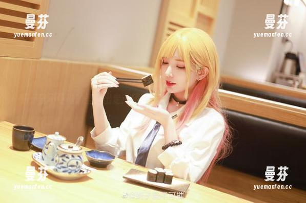 妍子坚不可摧的圣诞出走：精选图集中，谁说只要在一块儿过节？