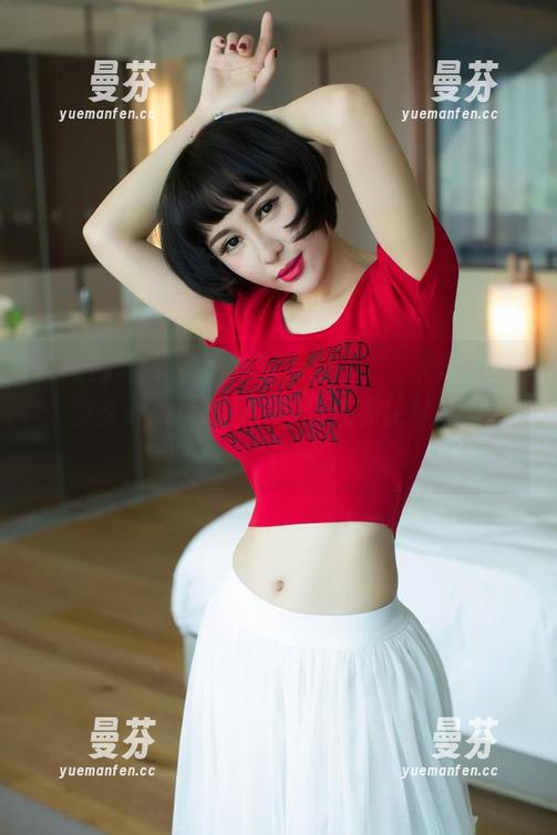 尤果网 - 看景思晴的婚纱图片，心中默念：少女心sohigh，但我还是比较喜欢休闲装…