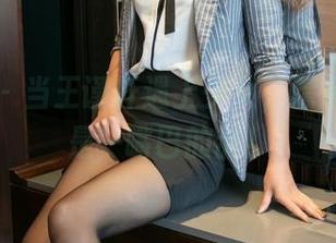 尤果网 – 当王谨轩遇上少女，精选图片就是一嘴巴的甜！