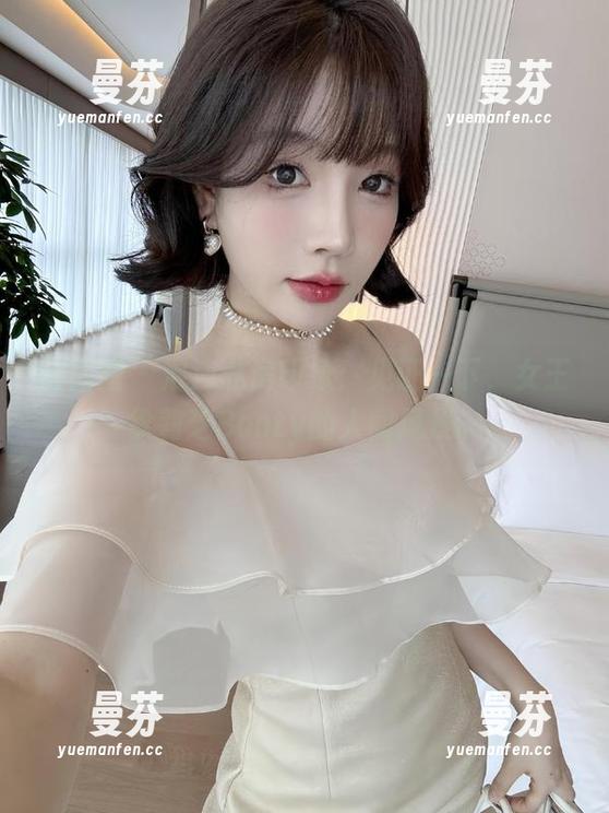 徐莉芝Booty 微密圈 - 混沌私房印象:见证一下,女王徐莉芝Booty的人间风景。