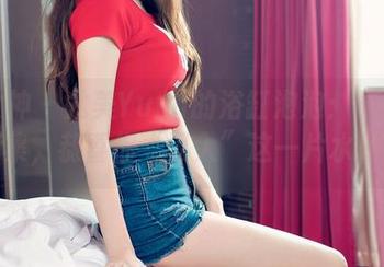 推女神 – 尤美Yumi的浴缸泡泡：最新写真集，恭喜你“误入”这一片水域！