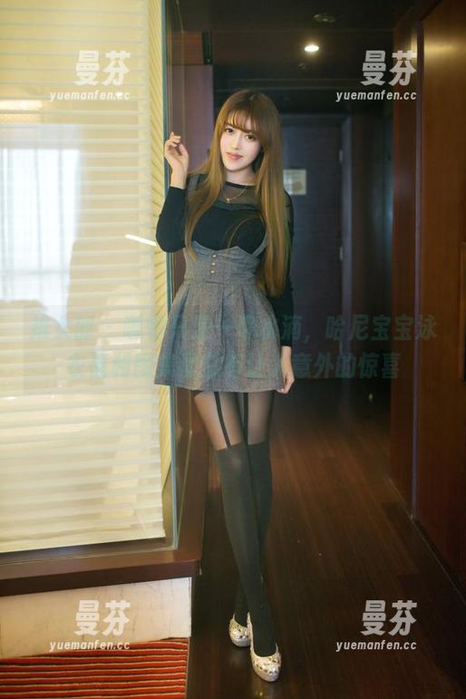 推女郎 - 哪怕只是一串水滴，哈尼宝宝泳衣福利图集里总有让人意外的惊喜