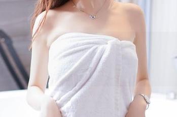 果团网 – 秘书范儿不止于职业，王婉悠的私拍资源让人满意