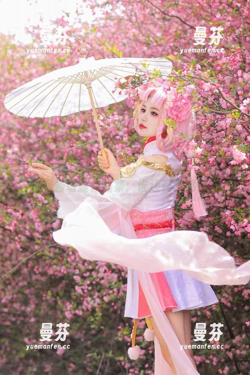 桃暖酱最新作品集：谁还在藏秘密？