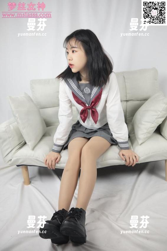 梦丝女神 - 谁能抵挡？甜甜的彩色丝袜脚指私房照