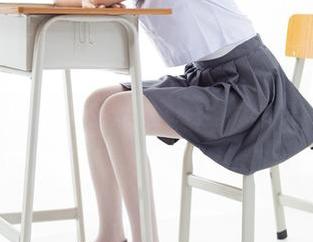 越野山林的白丝美图，森萝财团教你怎么野外也是个秀场！