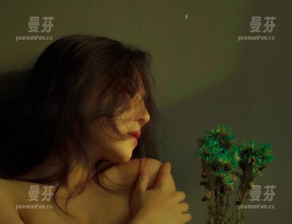 樱晚gigi 往事都化作高清围绕——樱晚gigi与白丝的温柔细节