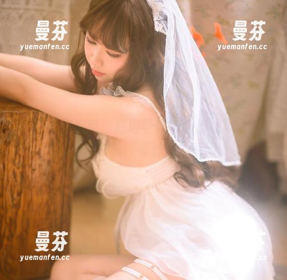图库浏览指南：渡边早季Saki，那个让你不自觉放慢呼吸的温柔瞬间。