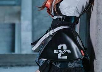 高清壁纸收割机——白莉爱吃巧克力“小舞”走到哪儿都夺人眼球