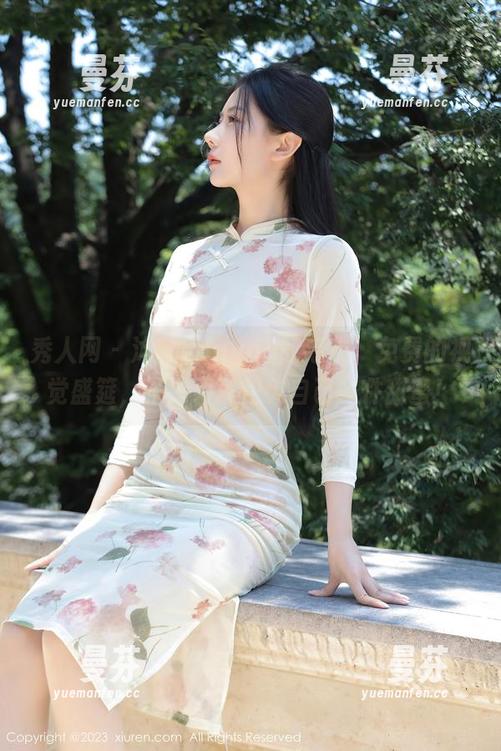 秀人网 - 沐言yanyan的毛衣，免费的视觉盛筵，不来看就是欠自己一件甜蜜！