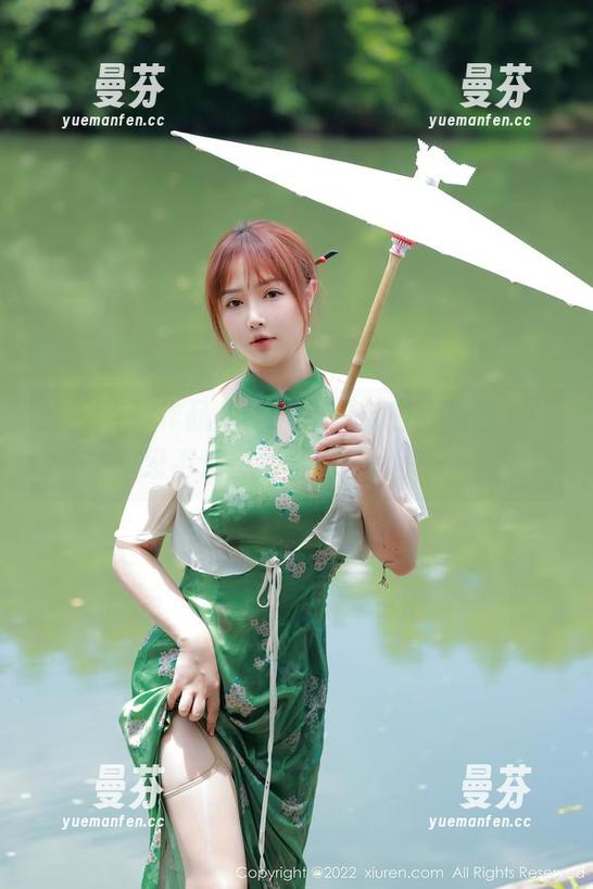 秀人网 - 作品上线！蛋蛋宝的裤里丝，让我忍不住想找个镜子比一比…