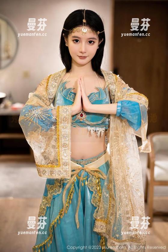 秀人网-谭睿琪Ailsa 秀人网 - 水中戏法:谭睿琪Ailsa的泳池原图分享,反正就是欢乐多!