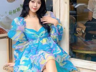 秀人网 – 陈柒柒女孩合集：每一张照片都是对个性的另类审视。