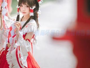 你没有听错，花柒Hana带着崩坏和白露的福利图集飘来飘去！