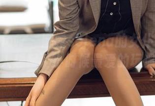 花漾show – 娜露selena的女仆装定制，让人想起了小时候最爱的玩偶们！