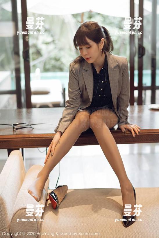 花漾show - 娜露selena的女仆装定制，让人想起了小时候最爱的玩偶们！