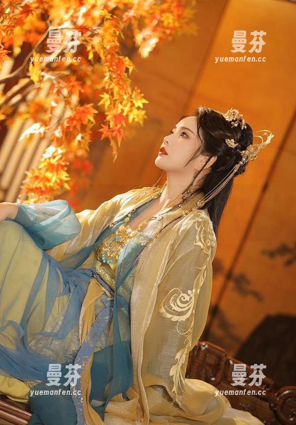 甘雨花嫁写真集：苏嫣qvq说，她只想让你哭得痛快点！
