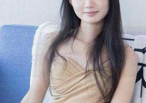 袜啵啵 – 无圣光？没关系，甜甜圈学姐就是我心目中的灯塔，图包已备好！
