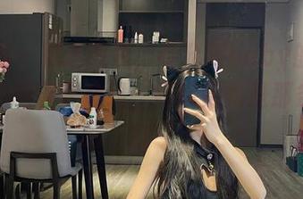 微密圈 – 精选图包，黎允熙baby的风韵直逼你的审美底线，好像她就是那条潜藏的‘红线’！